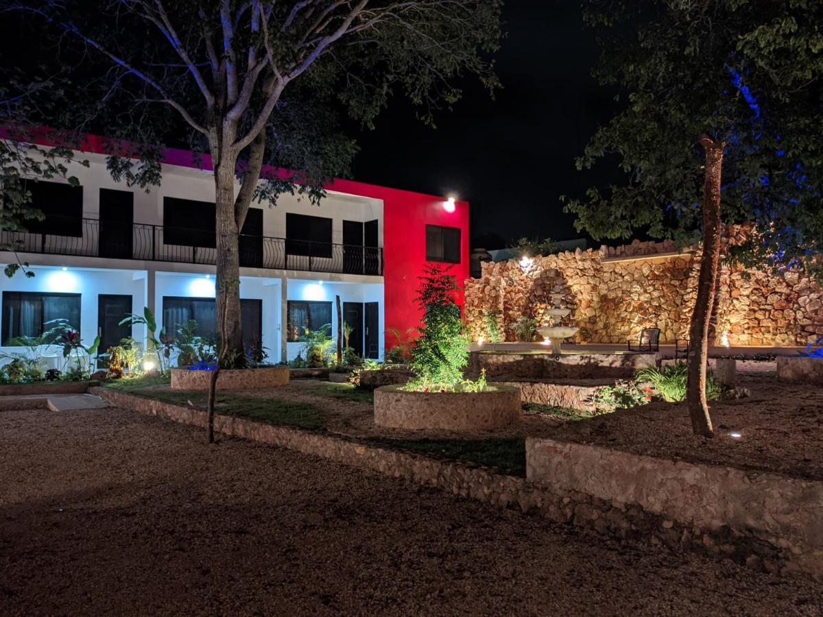 Casa Yaxche Hotel Valladolid  Exterior photo